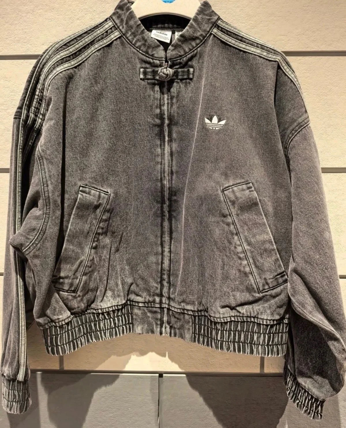 10 Best Denim Jacket Outfit Ideas for Men | XOVRA - XOVRA.IN